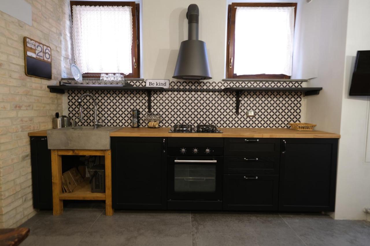 La Casa Di Francesco E Rosina Appartement San Benedetto del Tronto Buitenkant foto